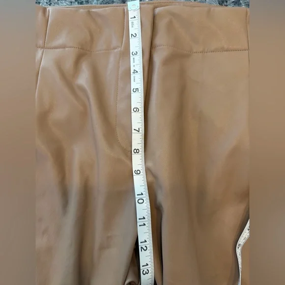 ASOS DESIGN faux leather sweatpants Size 12 Women’s - Picture 9 of 11